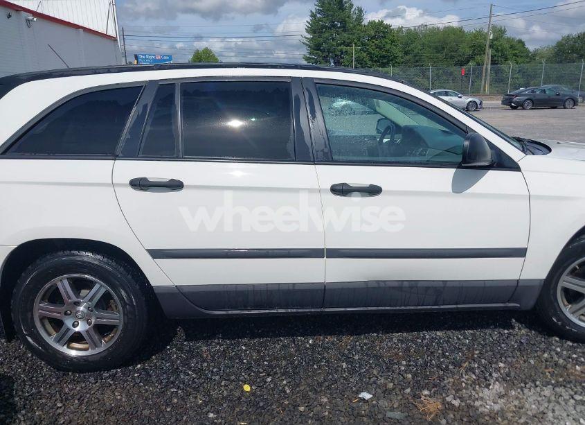 Photo 13 of 2007 Chrysler Pacifica N/A (VIN 2A8GM48L37R202610)