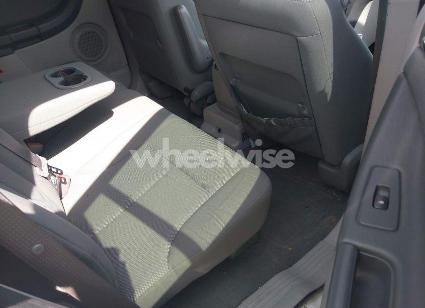 Photo 8 of 2007 Chrysler Pacifica N/A (VIN 2A8GM48L37R202610)