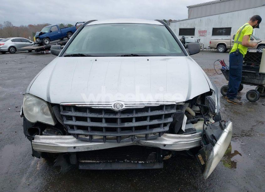 Photo 12 of 2007 Chrysler Pacifica N/A (VIN 2A8GM48L77R208197)