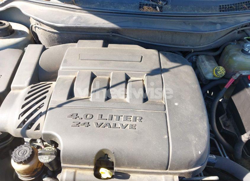 Photo 10 of 2008 Chrysler Pacifica TOURING (VIN 2A8GM68X08R609025)