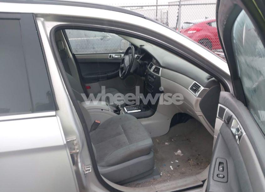 Photo 5 of 2007 Chrysler Pacifica TOURING (VIN 2A8GM68X57R201649)