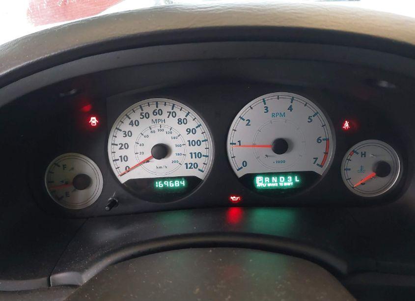 Photo 7 of 2006 Chrysler Town & COUNTRY LX (VIN 2A8GP44R16R743560)