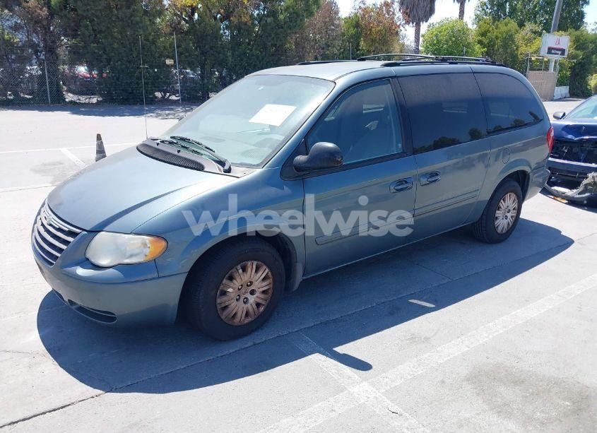 Photo 2 of 2007 Chrysler Town & COUNTRY LX (VIN 2A8GP44R17R248535)