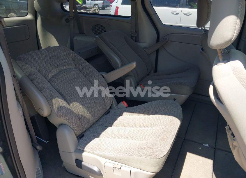 Photo 8 of 2007 Chrysler Town & COUNTRY LX (VIN 2A8GP44R17R248535)