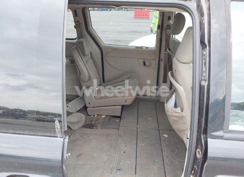 Photo 8 of 2006 Chrysler Town & COUNTRY TOURING (VIN 2A8GP54L46R836333)