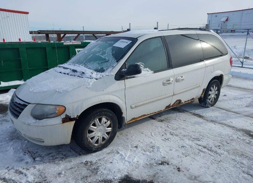 Photo 2 of 2006 Chrysler Town & COUNTRY TOURING (VIN 2A8GP54L66R824815)