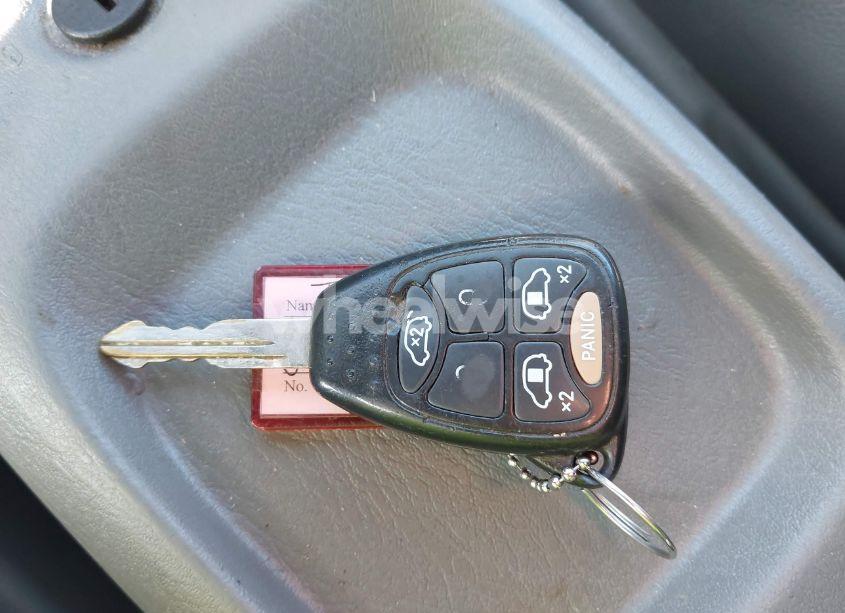 Photo 11 of 2007 Chrysler Town & COUNTRY LIMITED (VIN 2A8GP64L97R327359)