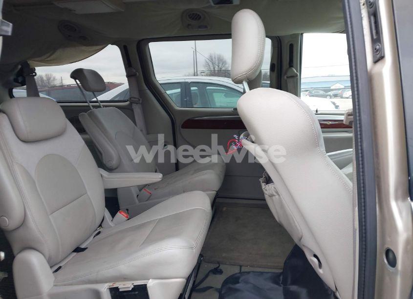 Photo 8 of 2007 Chrysler Town & COUNTRY LIMITED (VIN 2A8GP64LX7R315155)