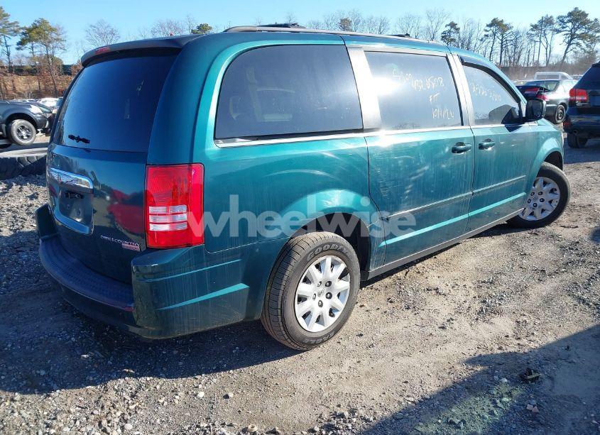 Photo 4 of 2009 Chrysler Town & COUNTRY LX (VIN 2A8HR44E09R535895)