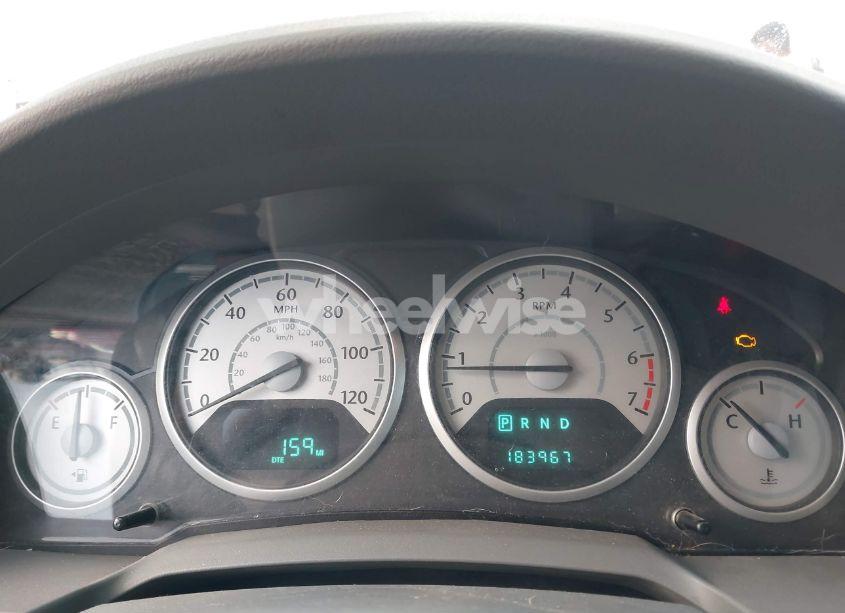 Photo 7 of 2009 Chrysler Town & COUNTRY LX (VIN 2A8HR44E19R656158)