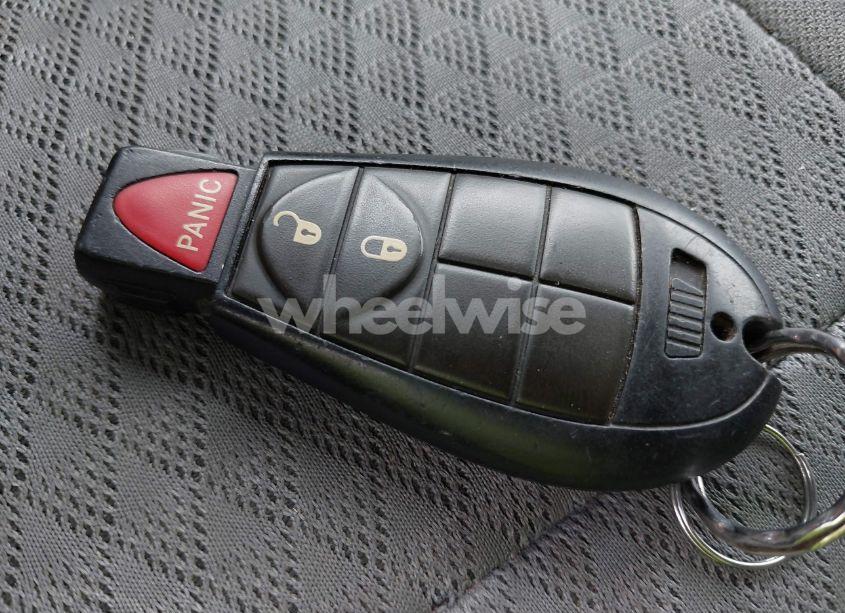 Photo 11 of 2009 Chrysler Town & COUNTRY LX (VIN 2A8HR44E39R567255)