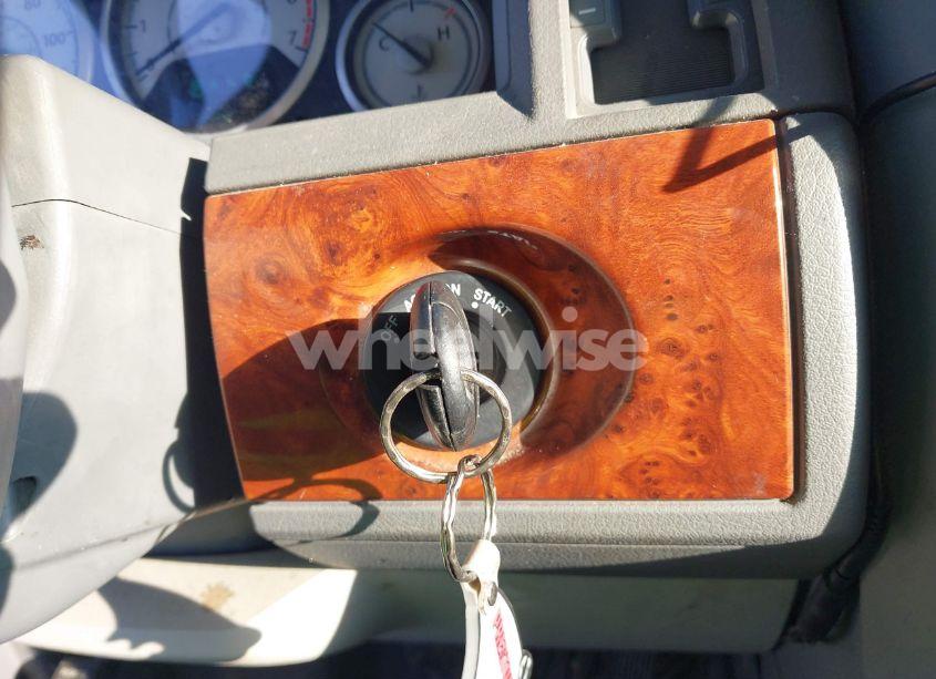 Photo 11 of 2009 Chrysler Town & COUNTRY LX (VIN 2A8HR44E59R530031)