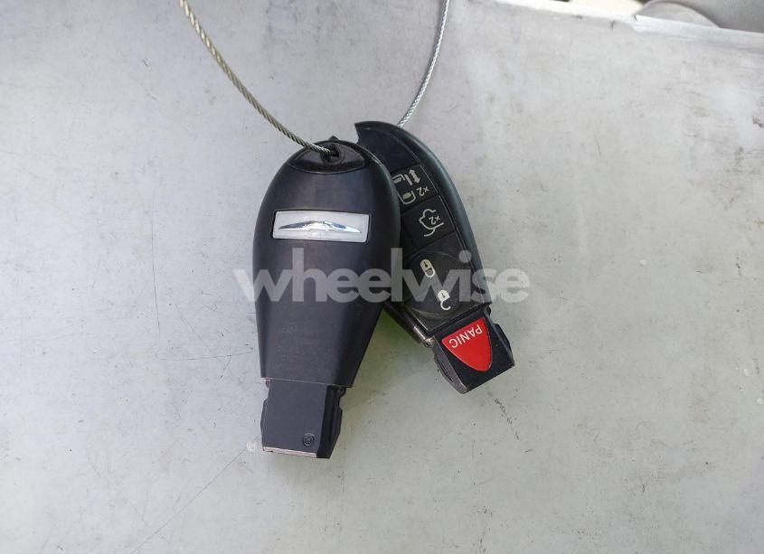 Photo 11 of 2009 Chrysler Town & COUNTRY LX (VIN 2A8HR44E89R630611)