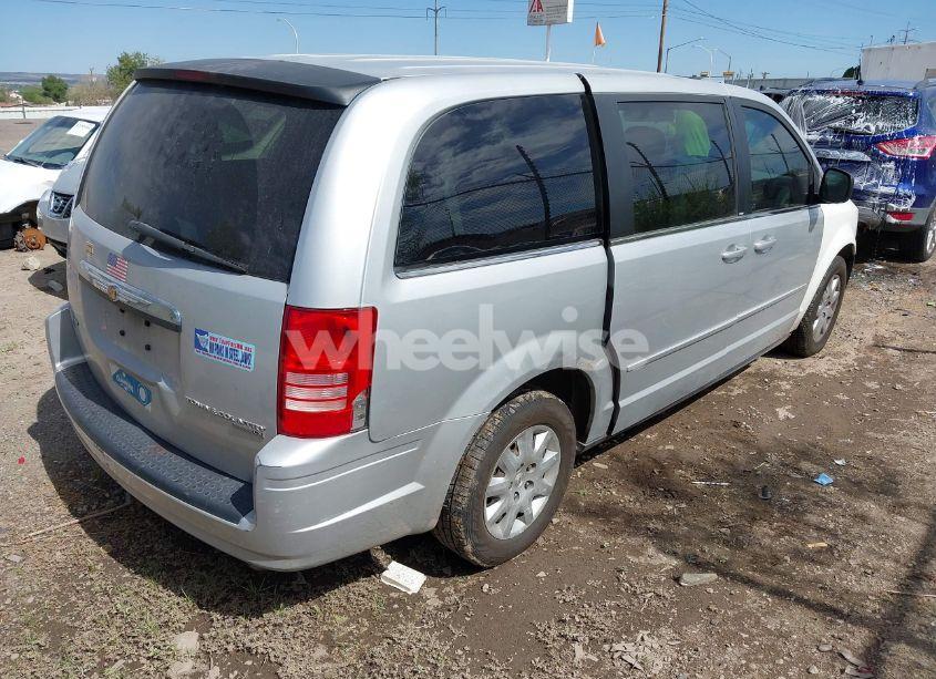 Photo 4 of 2009 Chrysler Town & COUNTRY LX (VIN 2A8HR44E89R630611)