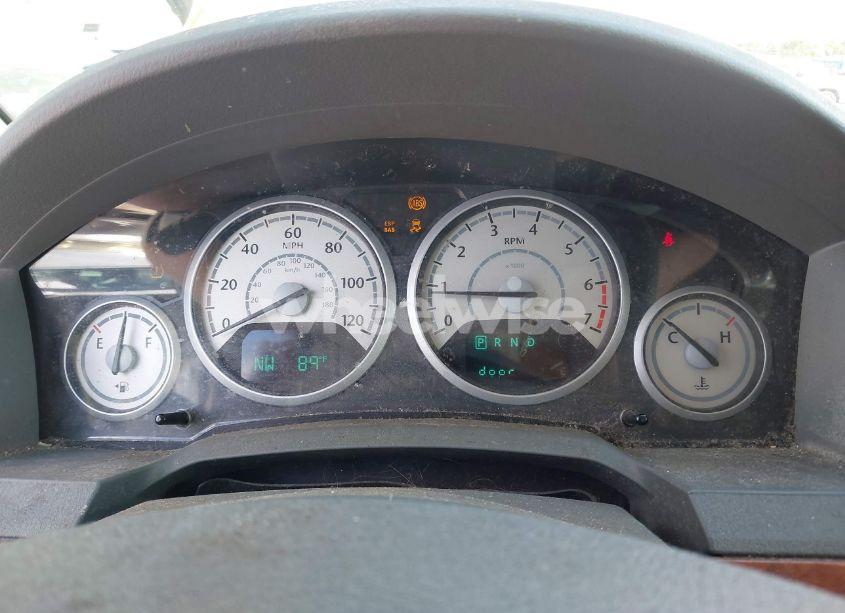 Photo 7 of 2009 Chrysler Town & COUNTRY LX (VIN 2A8HR44E99R542621)