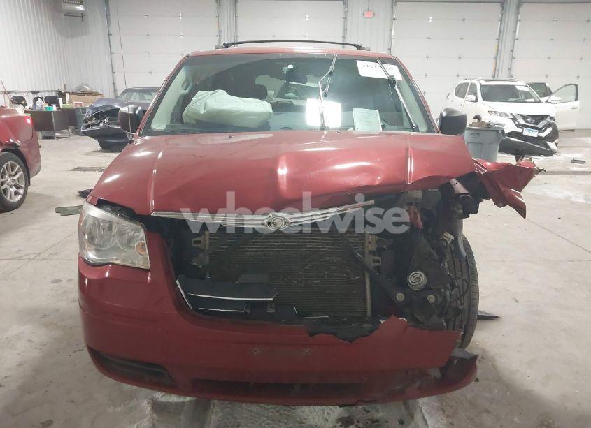 Photo 12 of 2009 Chrysler Town & COUNTRY LX (VIN 2A8HR44E99R652939)