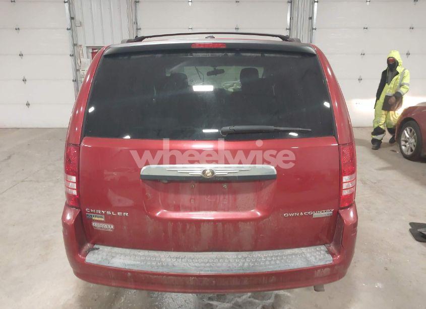 Photo 16 of 2009 Chrysler Town & COUNTRY LX (VIN 2A8HR44E99R652939)