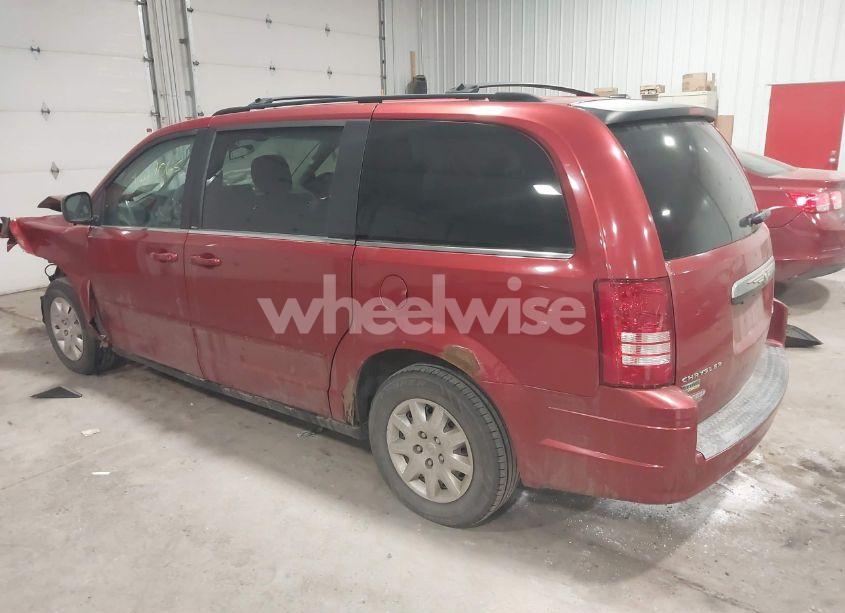 Photo 3 of 2009 Chrysler Town & COUNTRY LX (VIN 2A8HR44E99R652939)