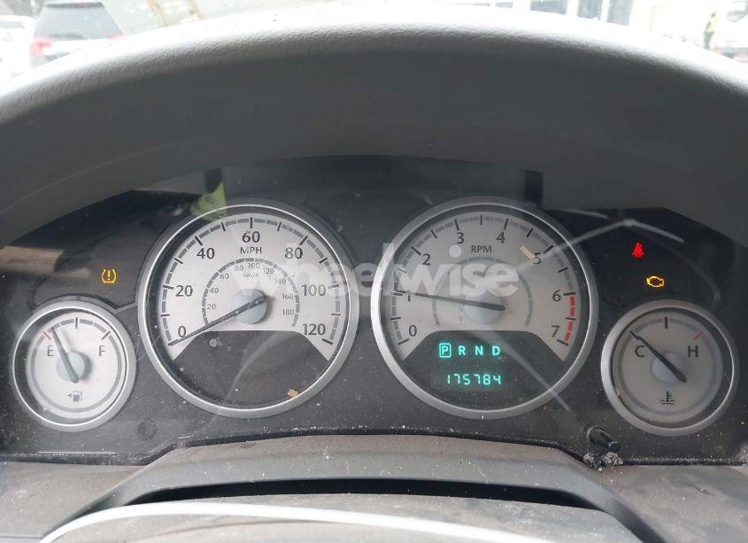 Photo 7 of 2008 Chrysler Town & COUNTRY LX (VIN 2A8HR44H08R634404)