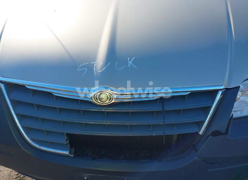 Photo 10 of 2008 Chrysler Town & COUNTRY LX (VIN 2A8HR44H18R724984)