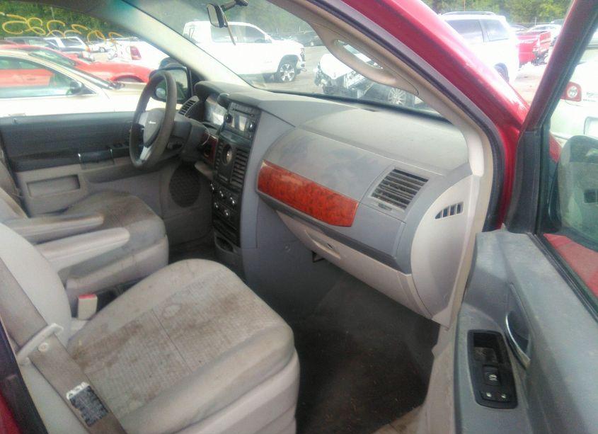 Photo 5 of 2008 Chrysler Town & COUNTRY LX (VIN 2A8HR44H38R103293)