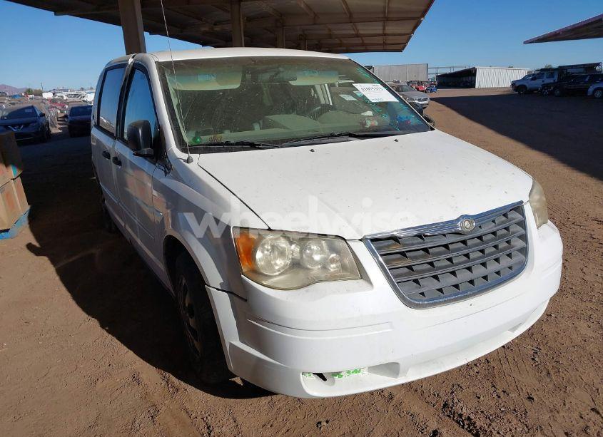 2008 Chrysler Town & COUNTRY LX (VIN 2A8HR44H38R671009) main photo