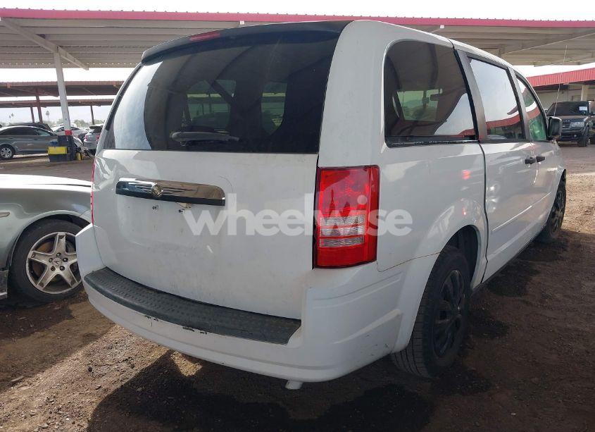 Photo 4 of 2008 Chrysler Town & COUNTRY LX (VIN 2A8HR44H38R671009)