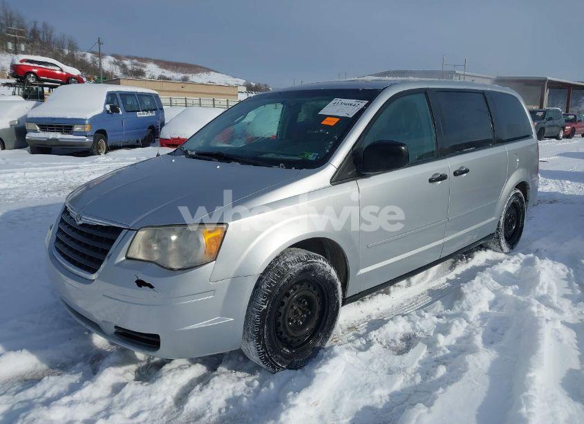 Photo 2 of 2008 Chrysler Town & COUNTRY LX (VIN 2A8HR44H38R768226)