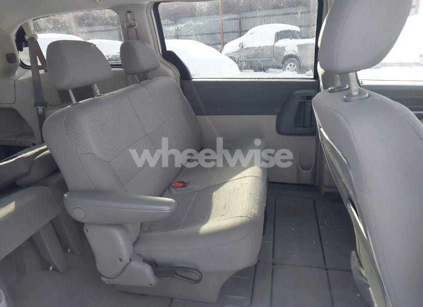 Photo 8 of 2008 Chrysler Town & COUNTRY LX (VIN 2A8HR44H38R768226)