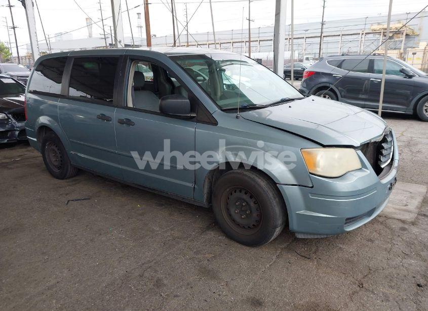 2008 Chrysler Town & COUNTRY LX (VIN 2A8HR44H38R831695) main photo