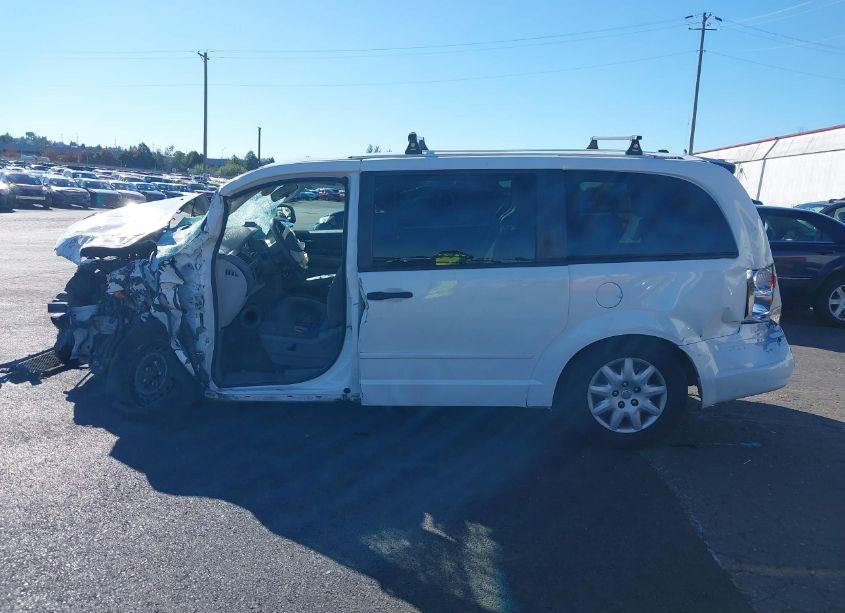 Photo 15 of 2008 Chrysler Town & COUNTRY LX (VIN 2A8HR44H48R721237)