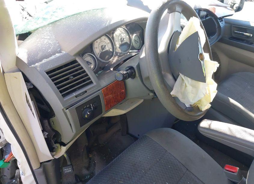 Photo 19 of 2008 Chrysler Town & COUNTRY LX (VIN 2A8HR44H48R721237)