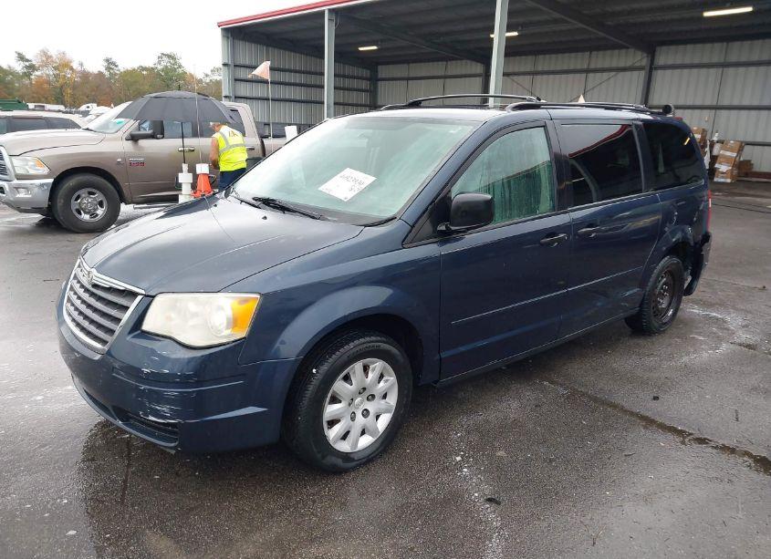 Photo 2 of 2008 Chrysler Town & COUNTRY LX (VIN 2A8HR44H68R804314)