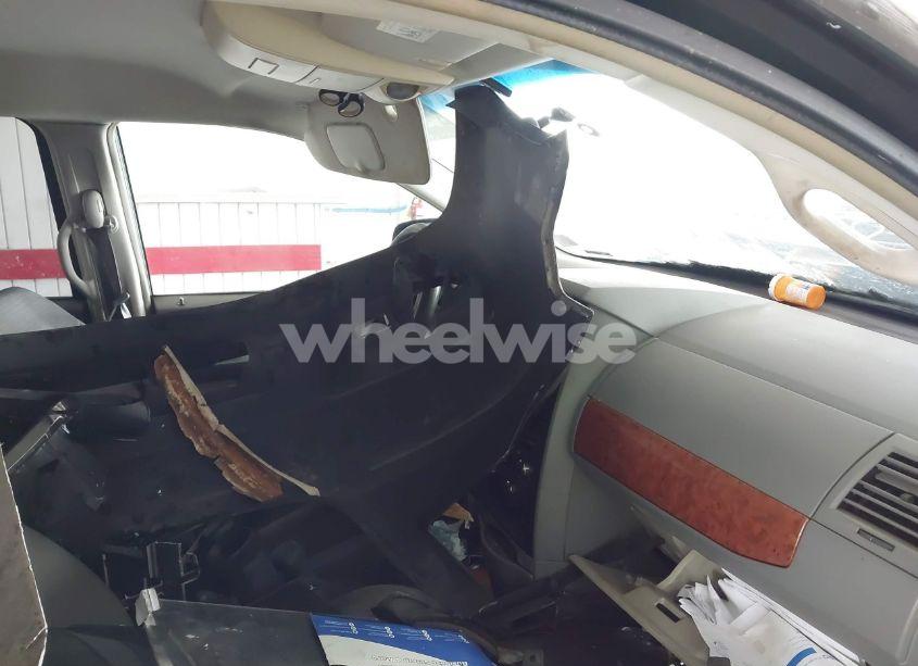 Photo 5 of 2008 Chrysler Town & COUNTRY LX (VIN 2A8HR44H78R618457)