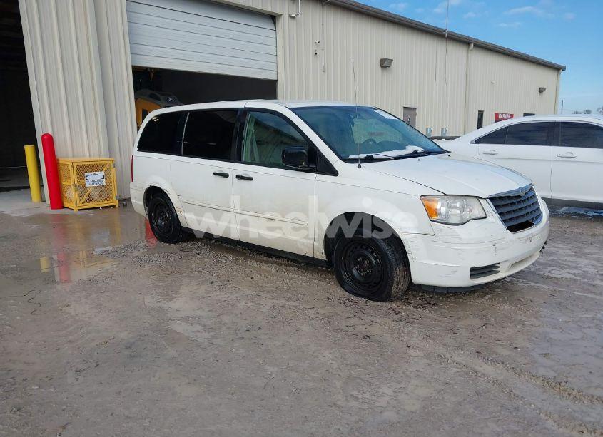 2008 Chrysler Town & COUNTRY LX (VIN 2A8HR44H78R678786) main photo