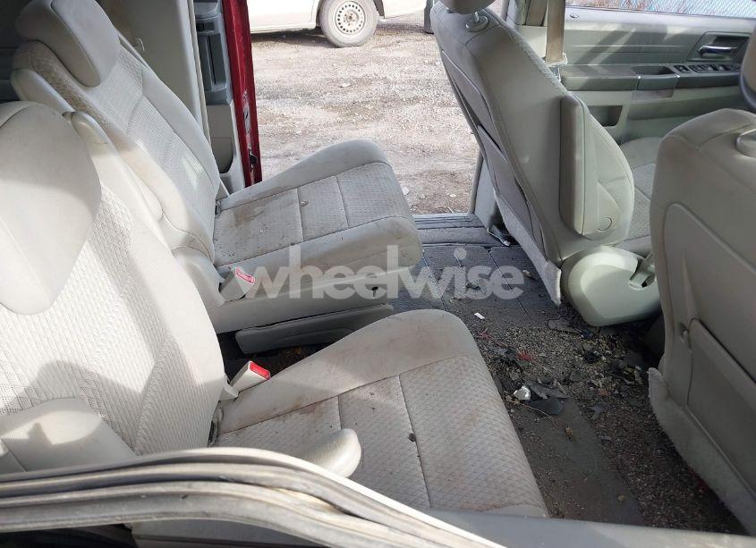 Photo 8 of 2008 Chrysler Town & COUNTRY LX (VIN 2A8HR44H78R834079)