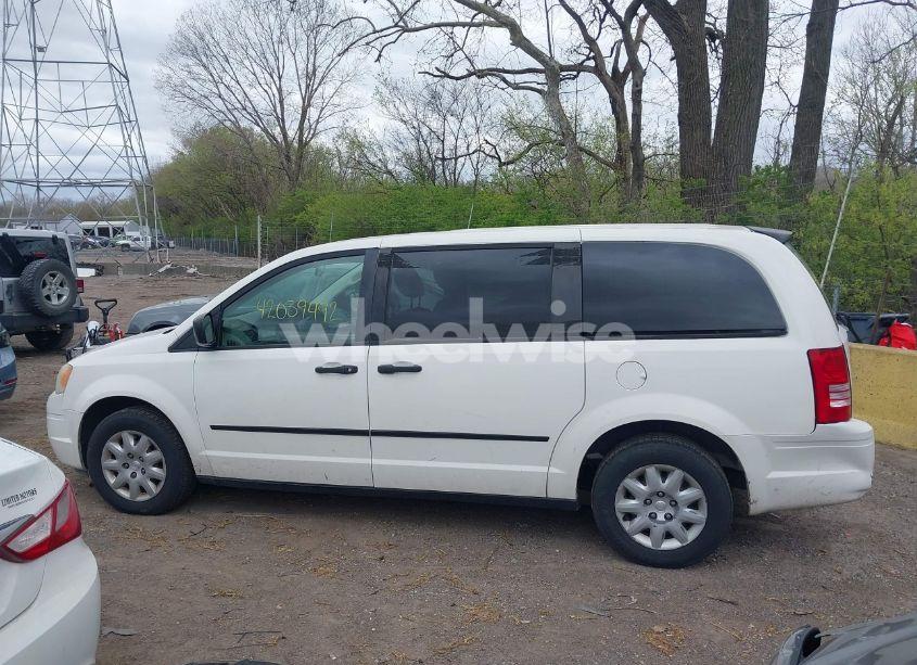 Photo 14 of 2008 Chrysler Town & COUNTRY LX (VIN 2A8HR44H88R694642)