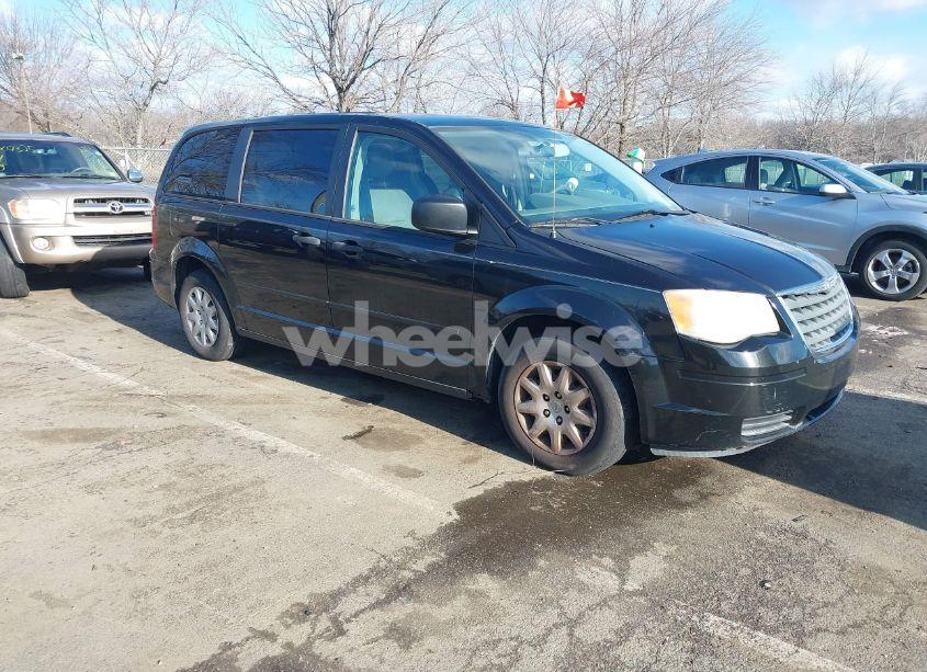 2008 Chrysler Town & COUNTRY LX (VIN 2A8HR44H88R840764) main photo