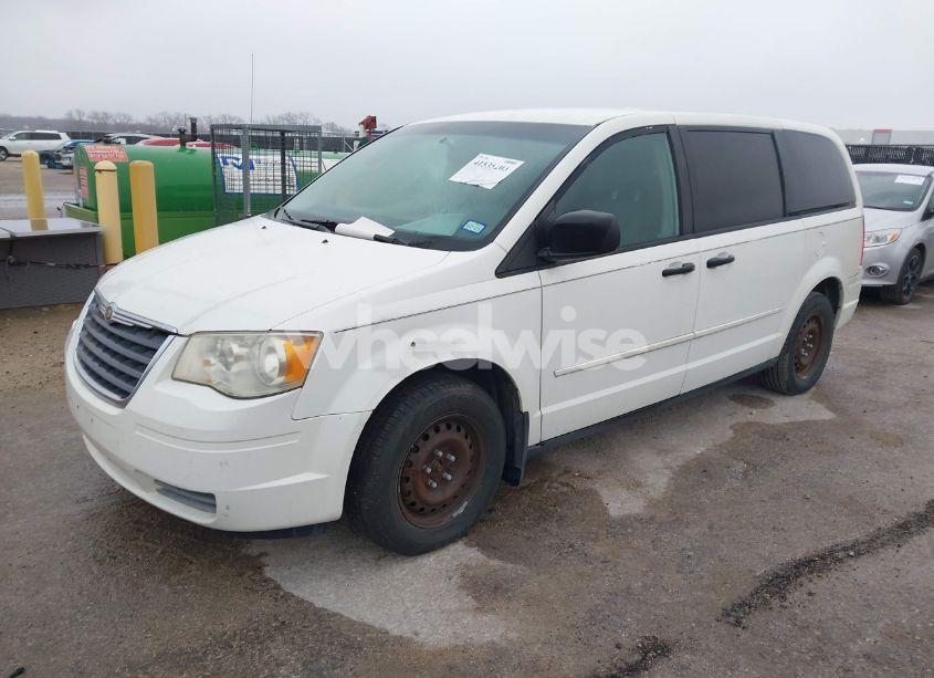 Photo 2 of 2008 Chrysler Town & COUNTRY LX (VIN 2A8HR44H98R139764)