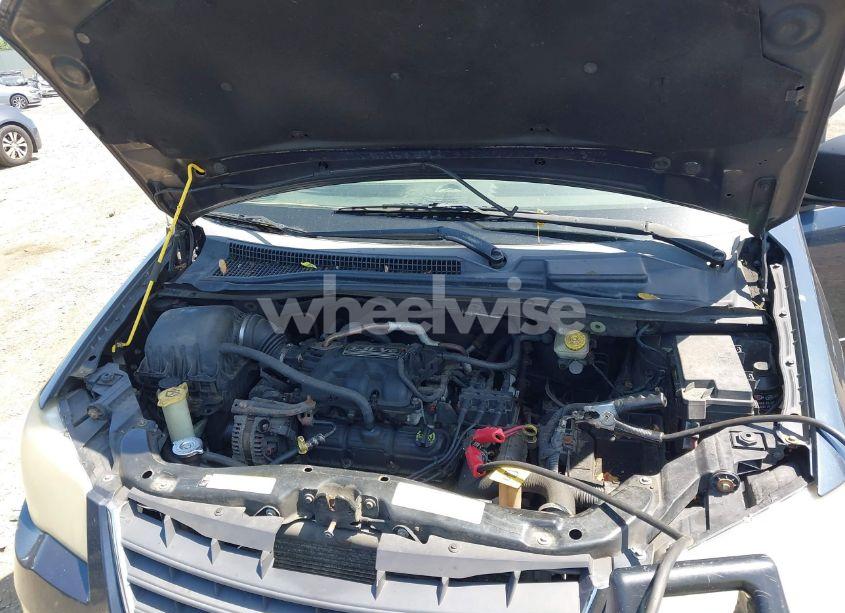 Photo 10 of 2008 Chrysler Town & COUNTRY LX (VIN 2A8HR44H98R621179)