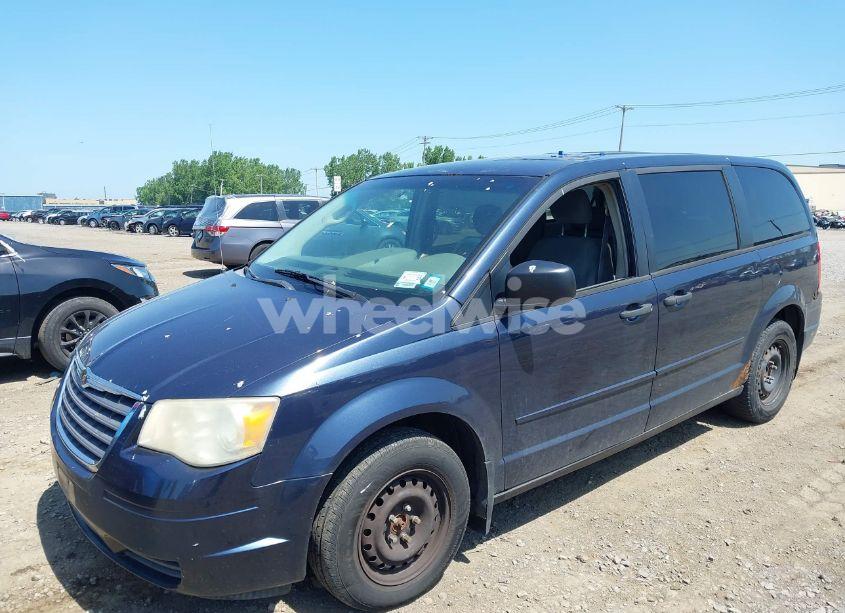 Photo 2 of 2008 Chrysler Town & COUNTRY LX (VIN 2A8HR44H98R621179)