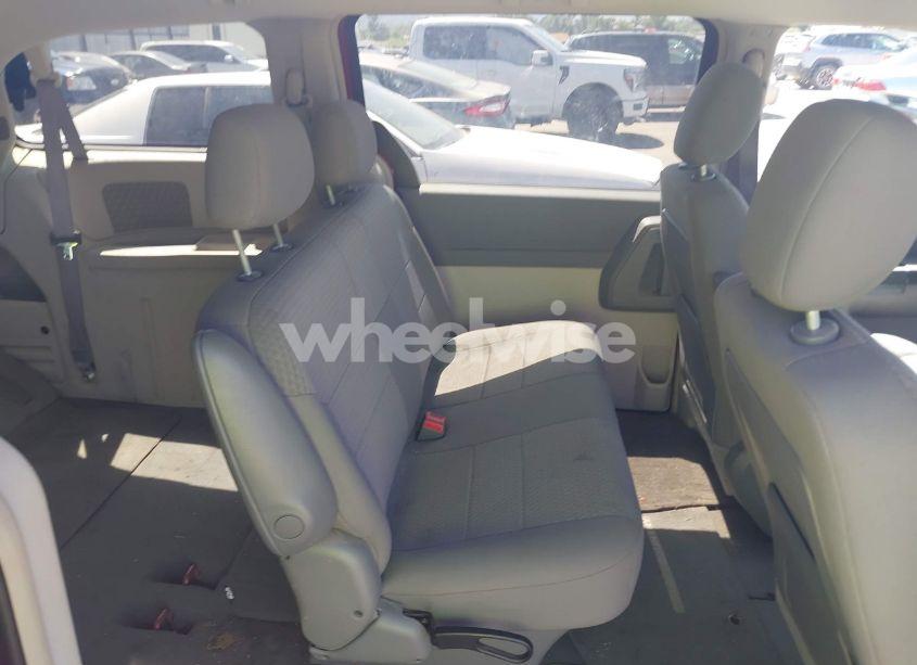 Photo 8 of 2008 Chrysler Town & COUNTRY LX (VIN 2A8HR44H98R721959)