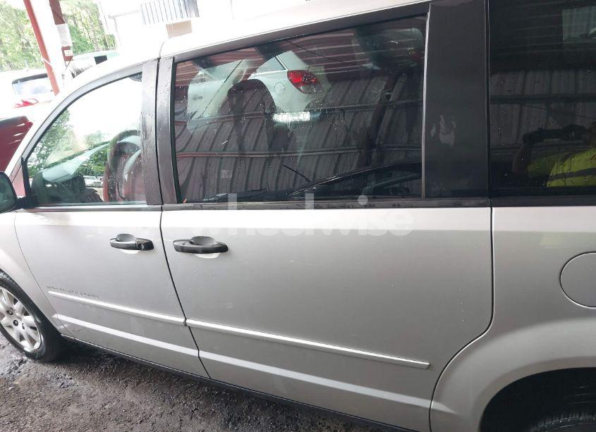 Photo 14 of 2008 Chrysler Town & COUNTRY LX (VIN 2A8HR44H98R750801)