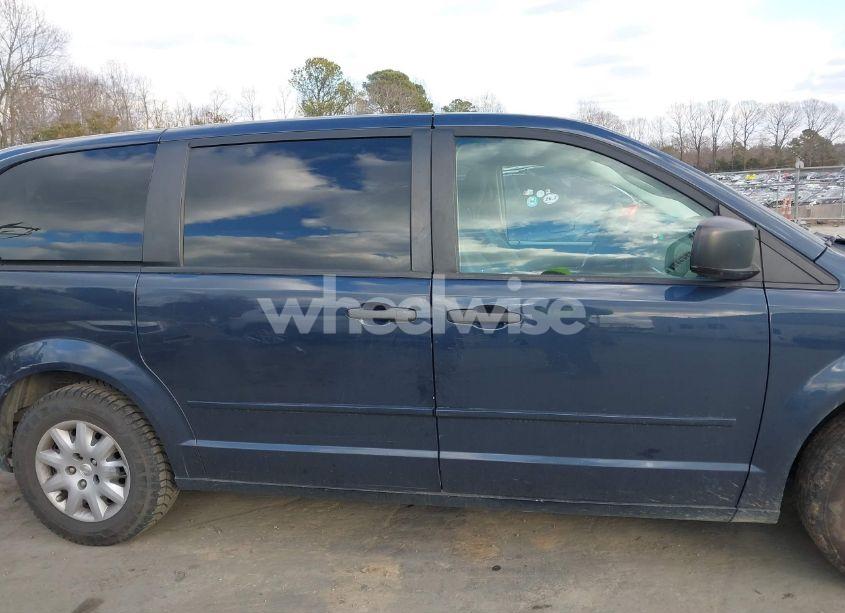 Photo 13 of 2008 Chrysler Town & COUNTRY LX (VIN 2A8HR44H98R818885)