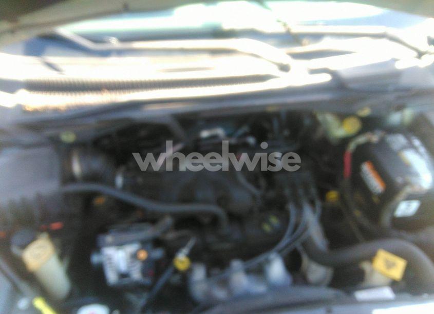 Photo 10 of 2008 Chrysler Town & COUNTRY LX (VIN 2A8HR44HX8R698871)