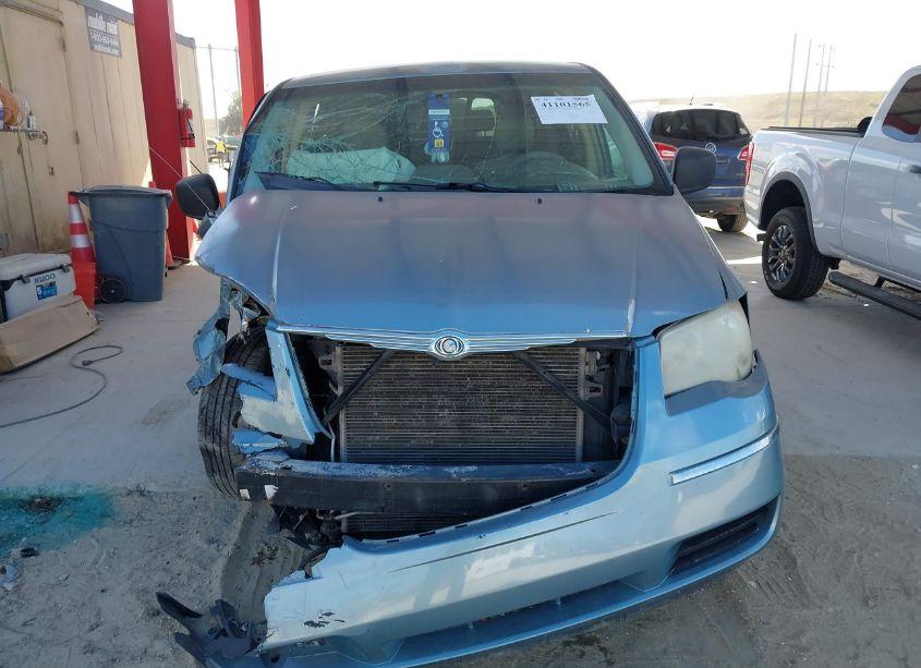 Photo 12 of 2008 Chrysler Town & COUNTRY LX (VIN 2A8HR44HX8R841950)