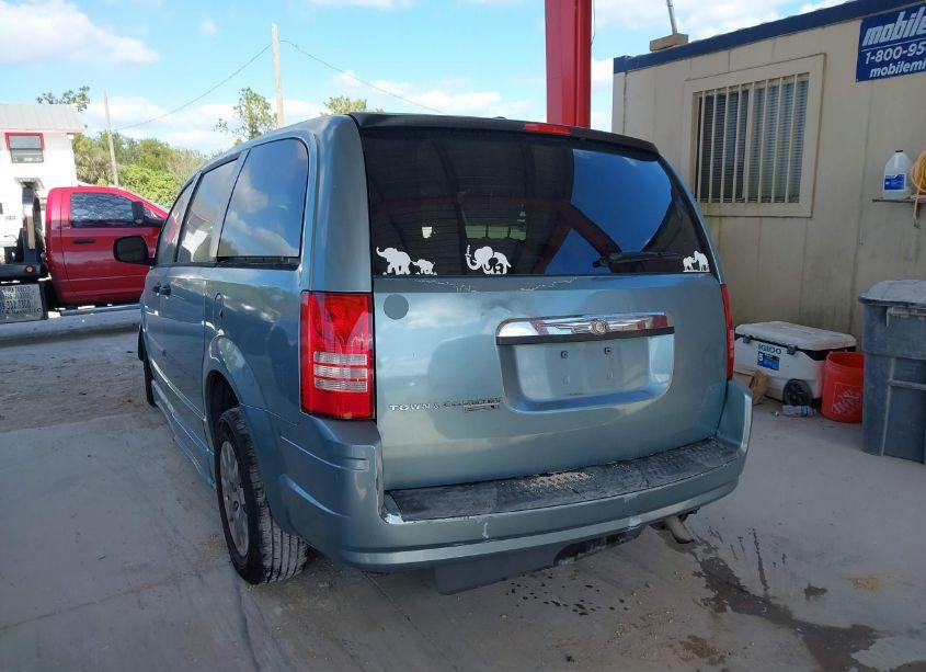 Photo 3 of 2008 Chrysler Town & COUNTRY LX (VIN 2A8HR44HX8R841950)