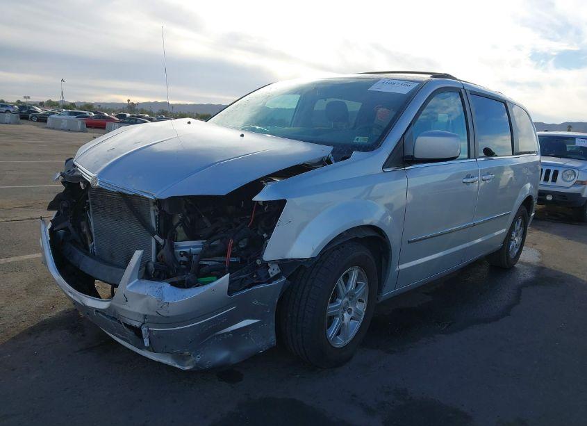 Photo 2 of 2009 Chrysler Town & COUNTRY TOURING (VIN 2A8HR54109R525709)