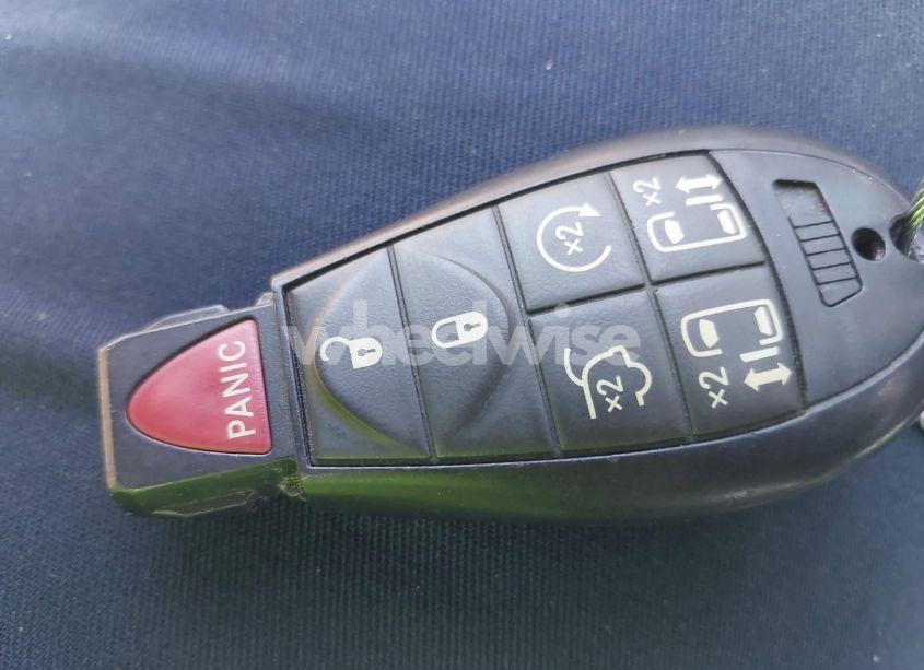 Photo 11 of 2009 Chrysler Town & COUNTRY TOURING (VIN 2A8HR54109R625132)