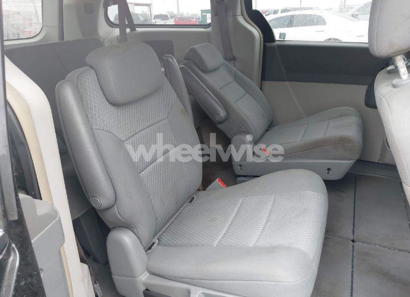 Photo 8 of 2009 Chrysler Town & COUNTRY TOURING (VIN 2A8HR54109R684052)